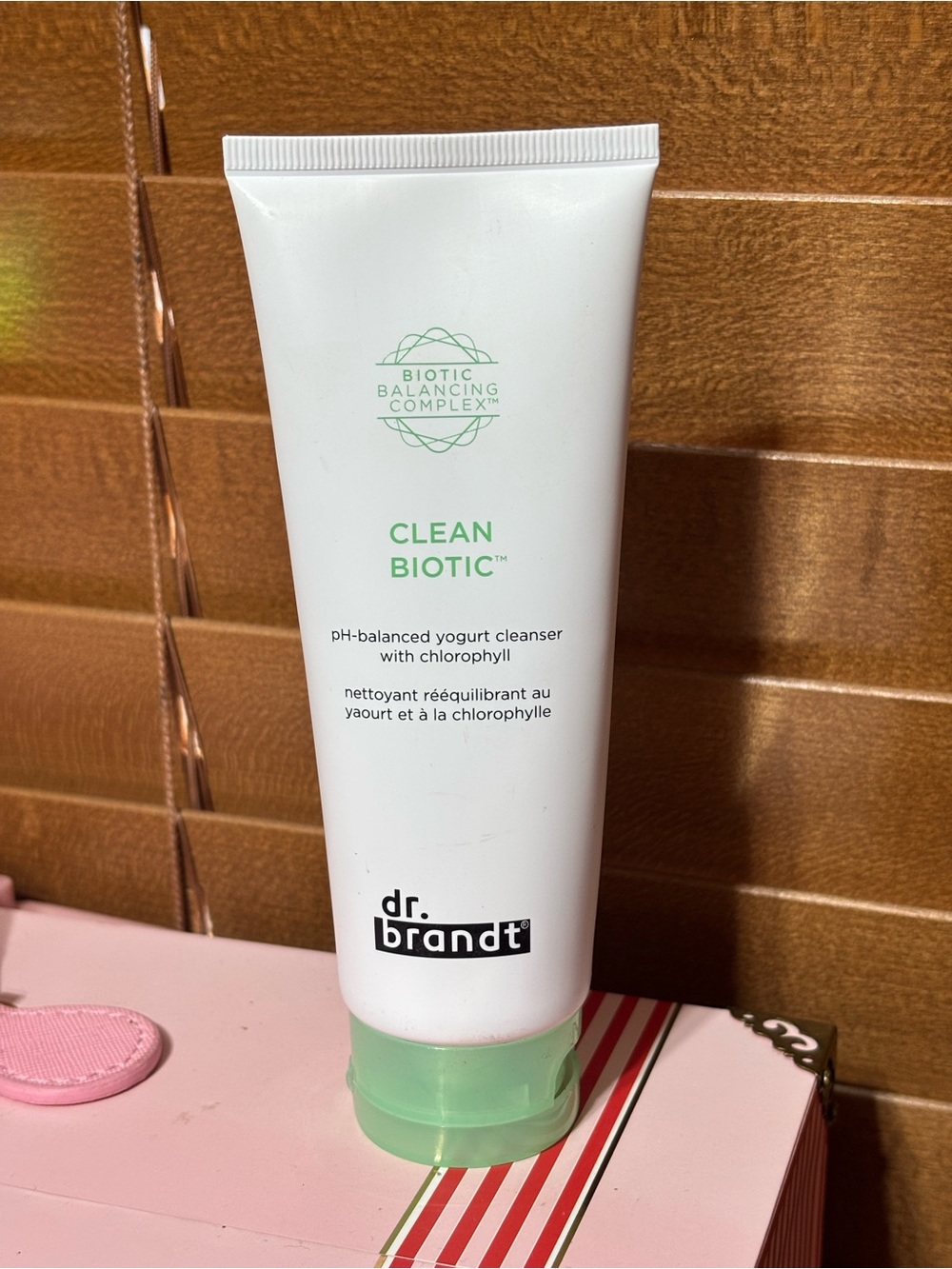 Dr. Brandt Clean Biotic pH-Balanced Yogurt Cleanser